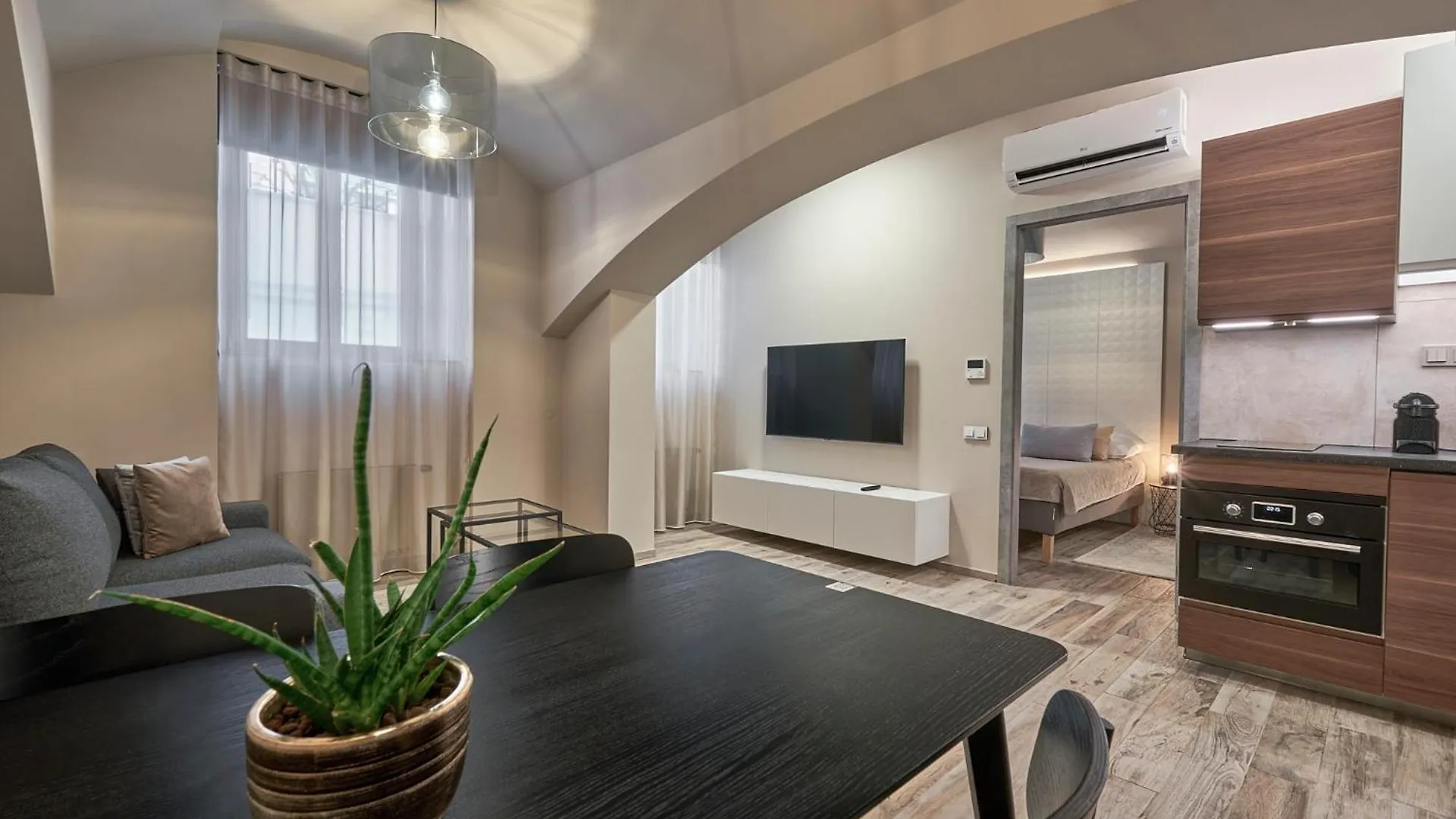 Aparthotel Rimska 14 Praga