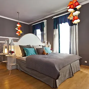 Hotel apartamentowy Royal, Praga
