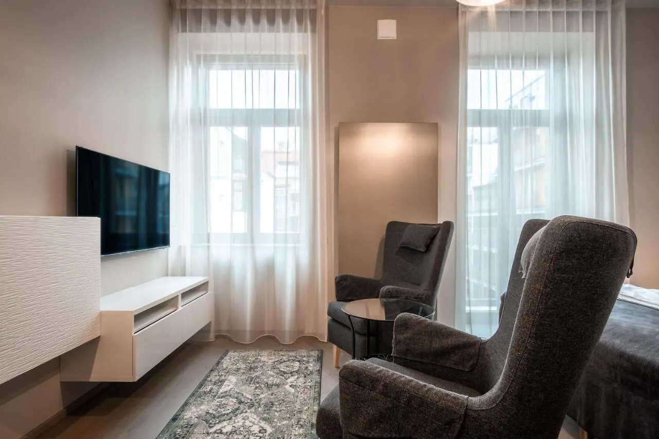Aparthotel Rimska 14 Prag 4*,