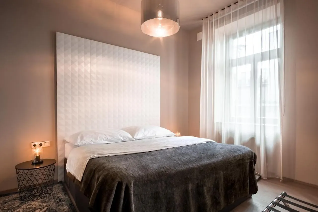 Aparthotel Rimska 14 Prag