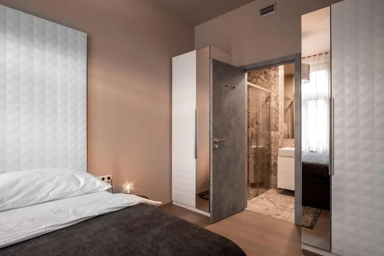 Aparthotel Rimska 14 Prag